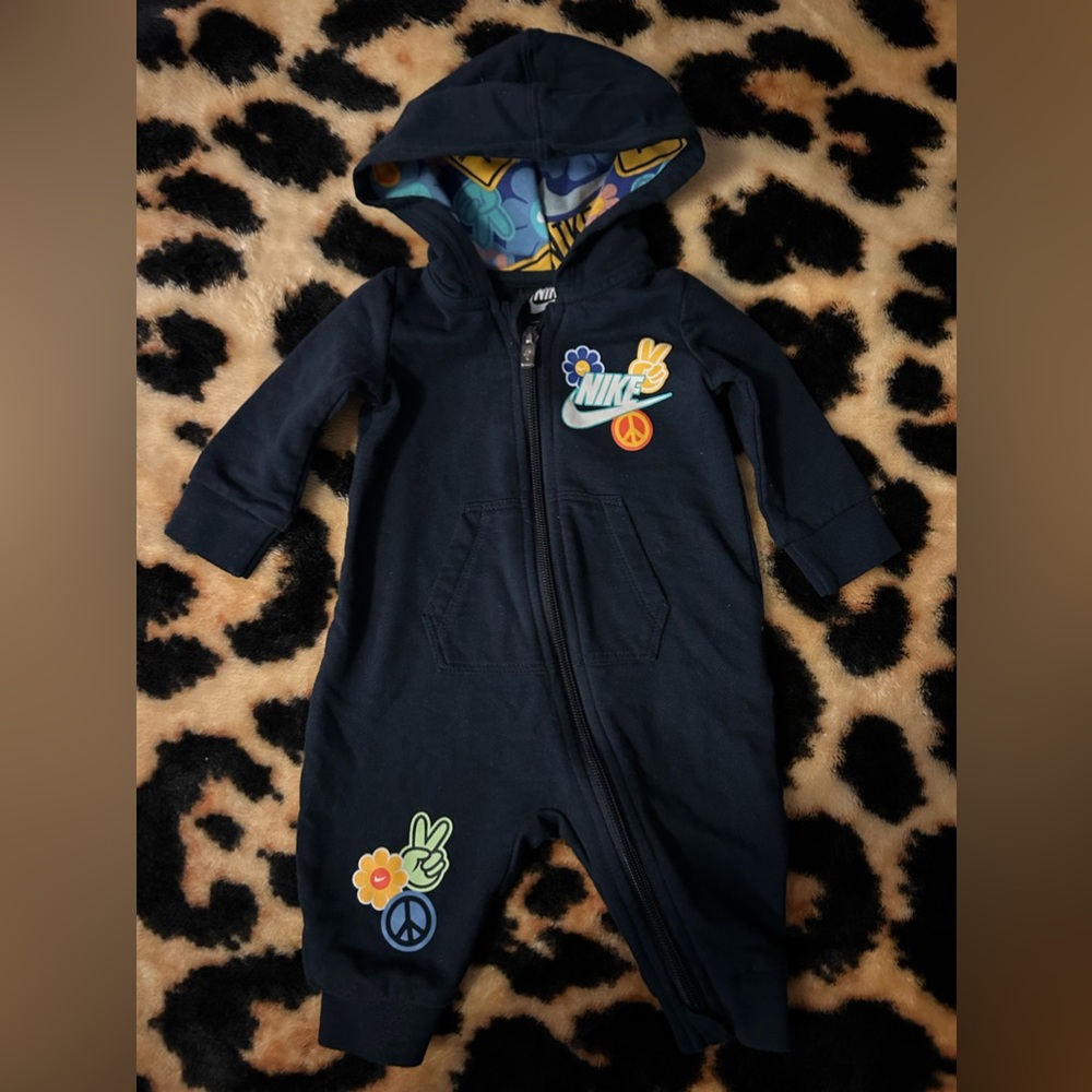 NIKE Full Body Hoodie💛💙💜